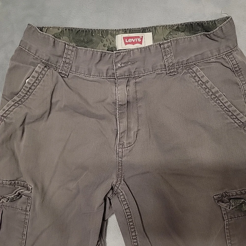 Levis Shorts Mens 27 Grey Cargo Herringbone Camo Lined Utility Outdoors